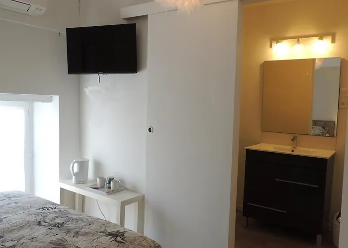 Les Treilles D'en Peyre ベッド・アンド・ブレックファスト